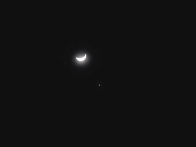 Vénus et croissant de lune